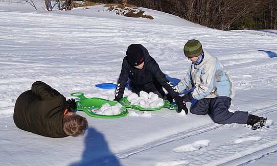 OIL! Tankstellen spendet für das Wintercamp 2022